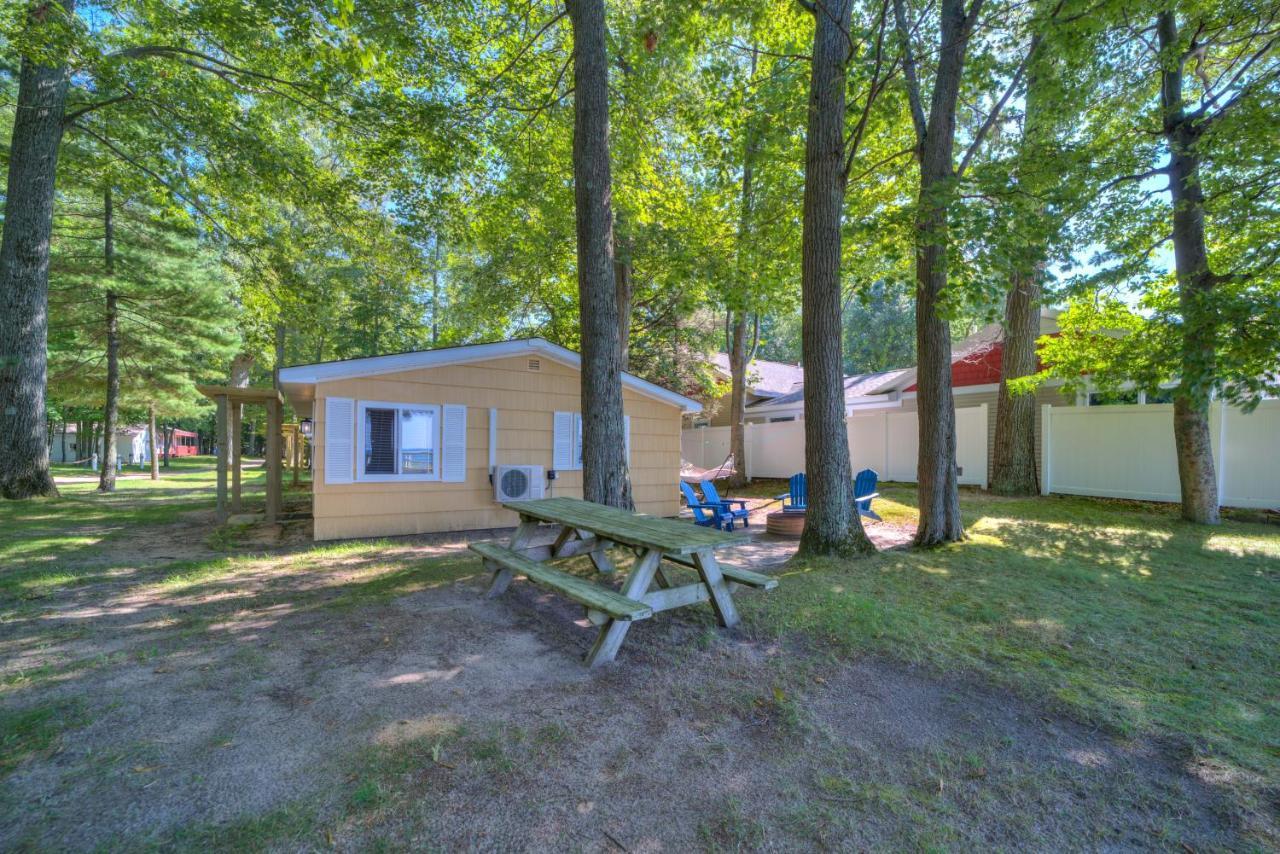 Scenic Drive Resort Muskegon Luaran gambar